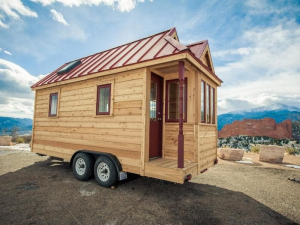 Modern tiny house