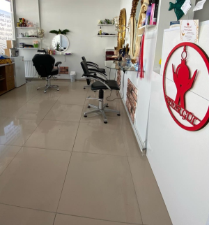 Pınar Gül Bayan Kuaför ve Güzellik Salonu